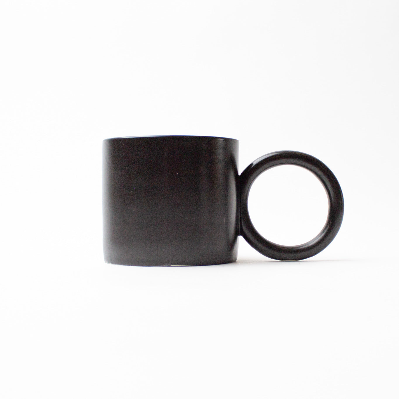 'Eva' Mug [Black]